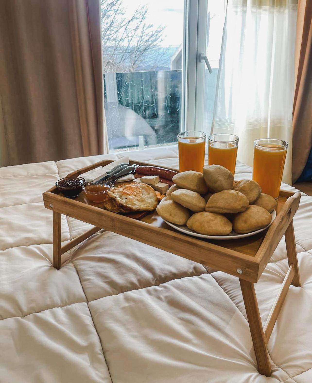 Vila Alpini Razëm 外观 照片
